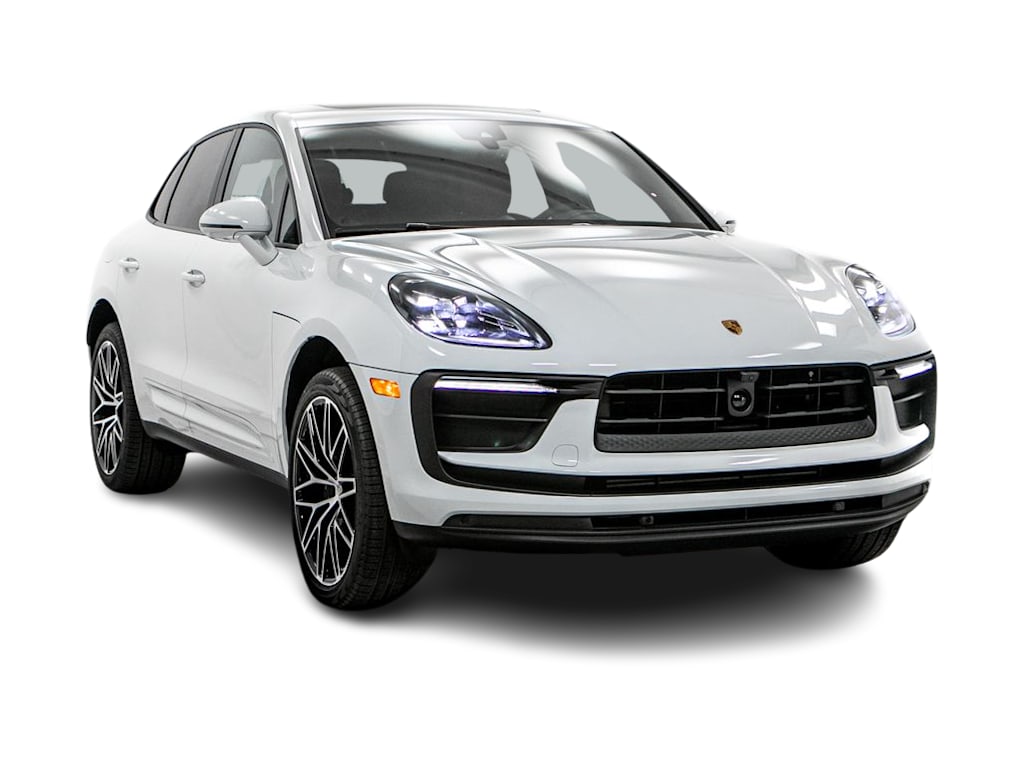 Thumbnail: 2026 Porsche Macan - 16