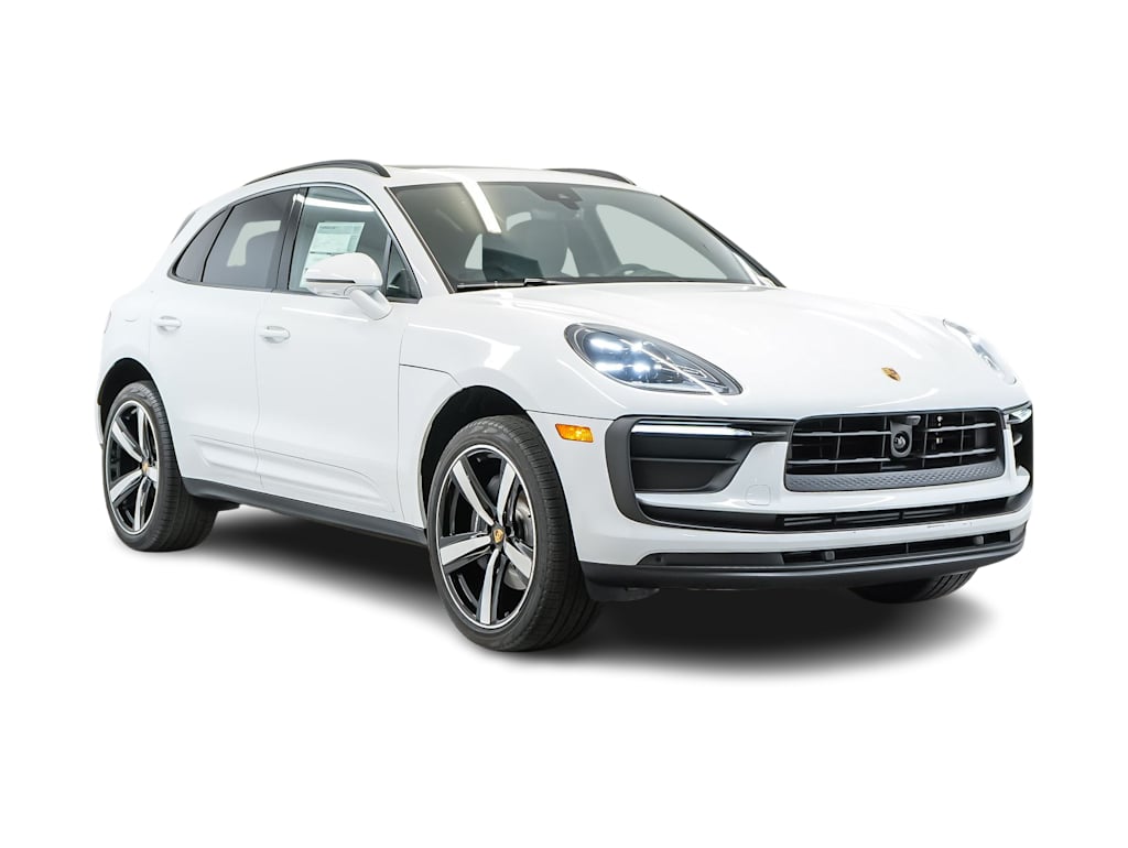 Thumbnail: 2026 Porsche Macan - 17