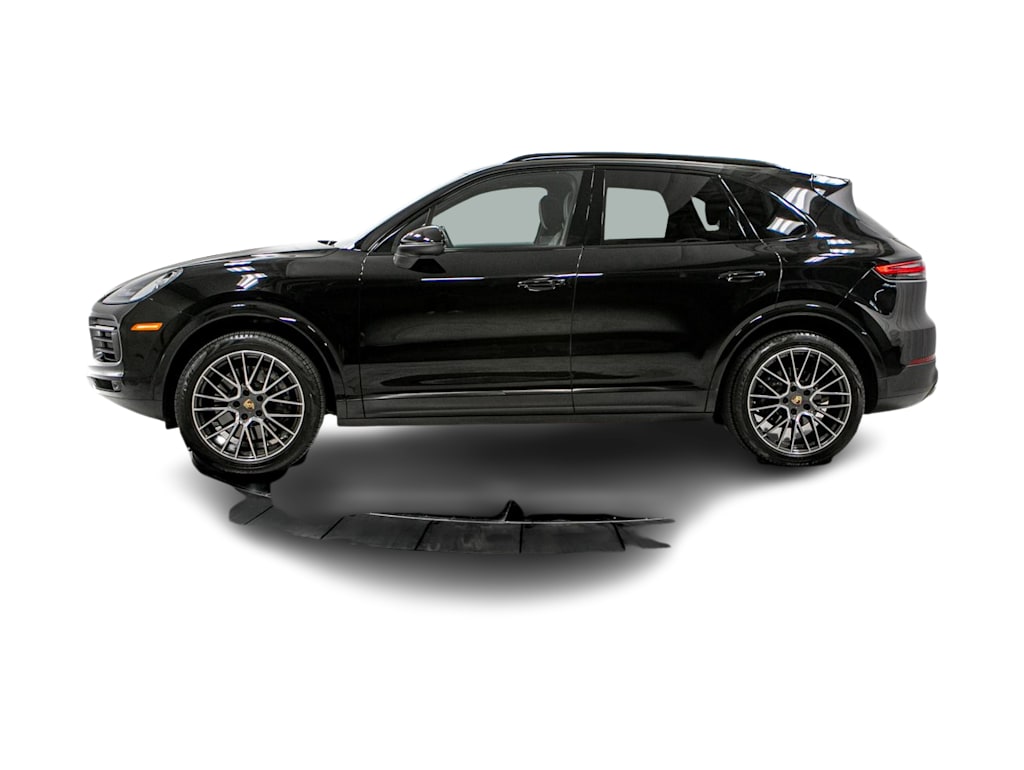 Thumbnail: 2023 Porsche Cayenne - 15