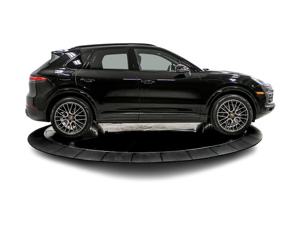 Thumbnail: 2023 Porsche Cayenne - 19