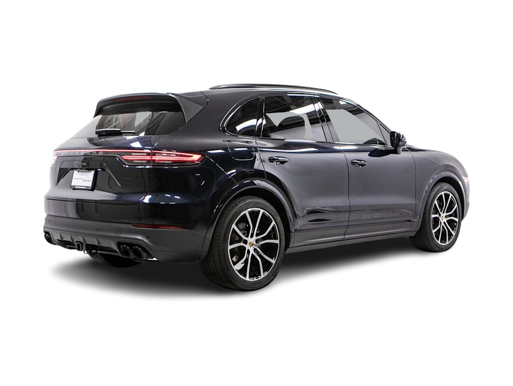 Thumbnail: 2023 Porsche Cayenne - 15