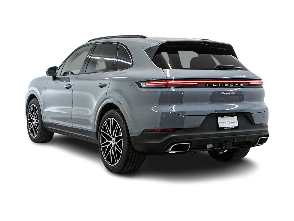 Thumbnail: 2026 Porsche Cayenne - 4