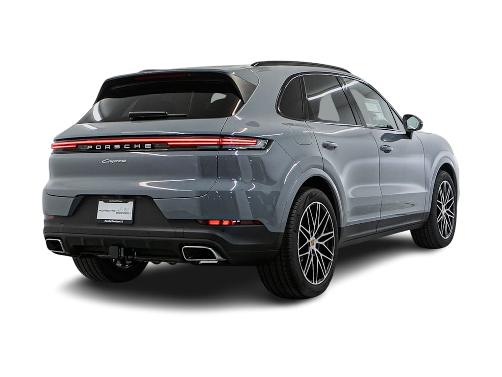 Thumbnail: 2026 Porsche Cayenne - 18