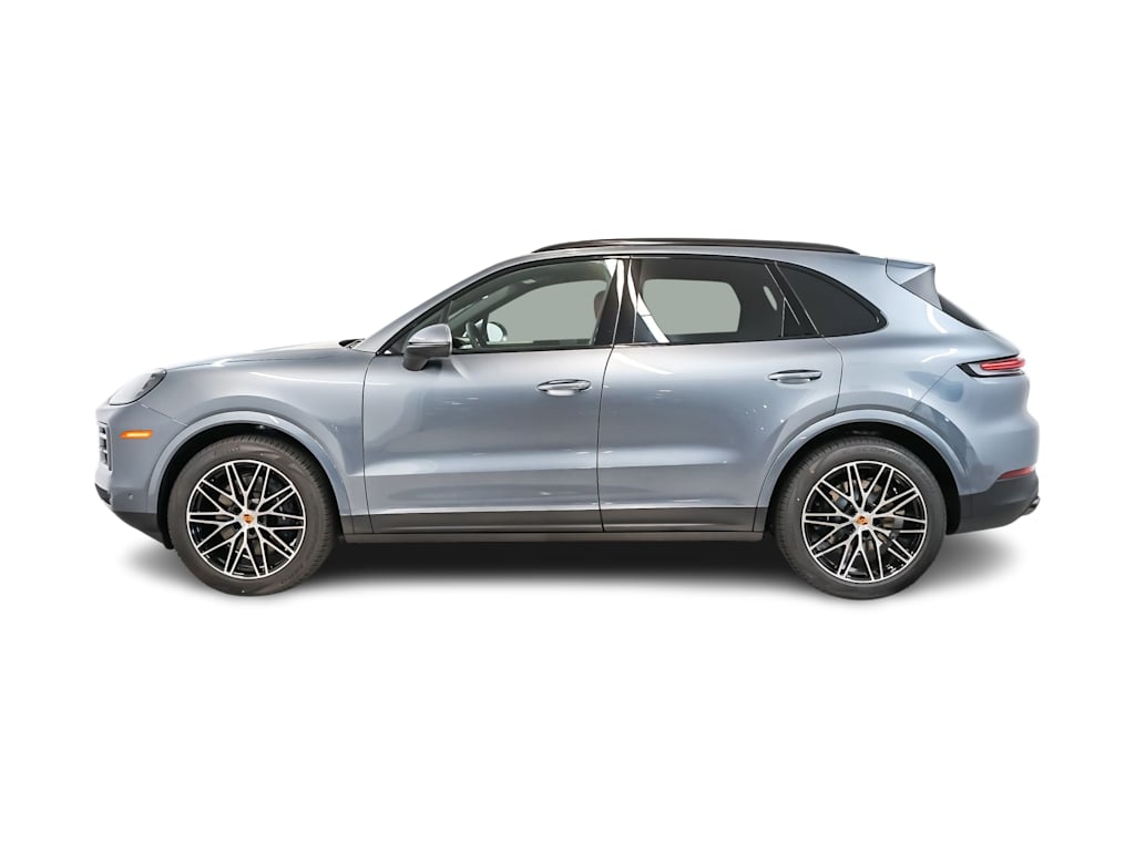 Thumbnail: 2026 Porsche Cayenne - 3