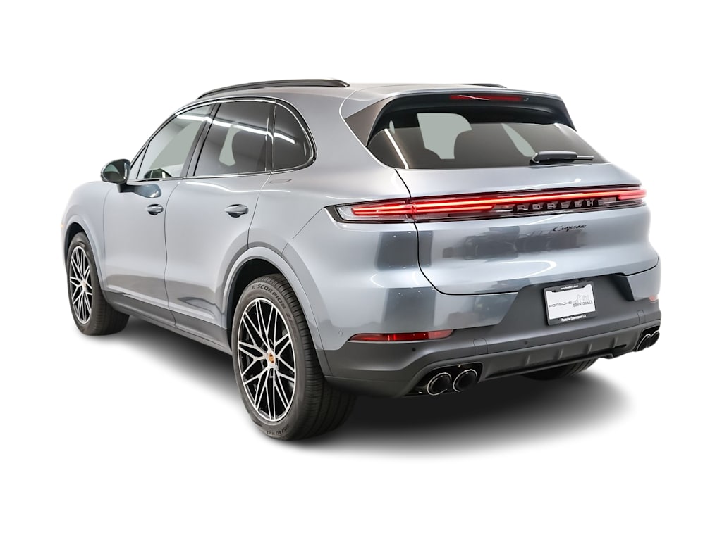 Thumbnail: 2026 Porsche Cayenne - 4