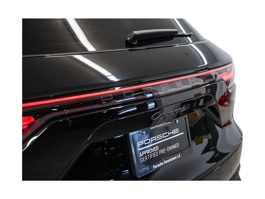 Thumbnail: 2023 Porsche Cayenne - 24