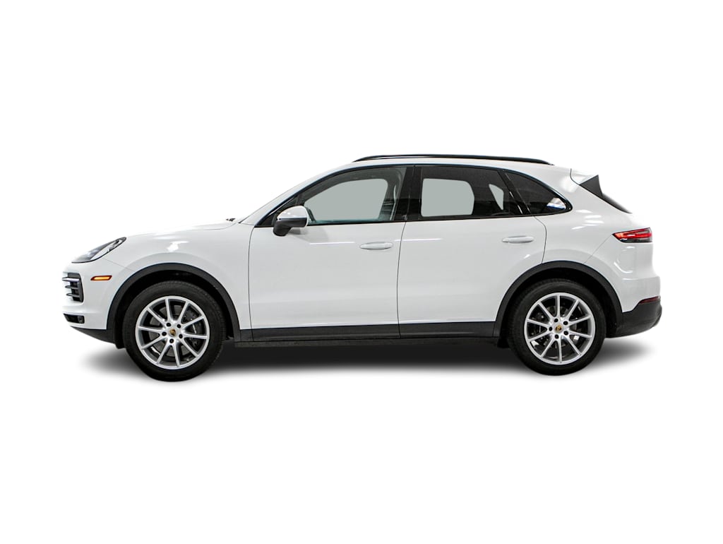 Thumbnail: 2023 Porsche Cayenne - 3