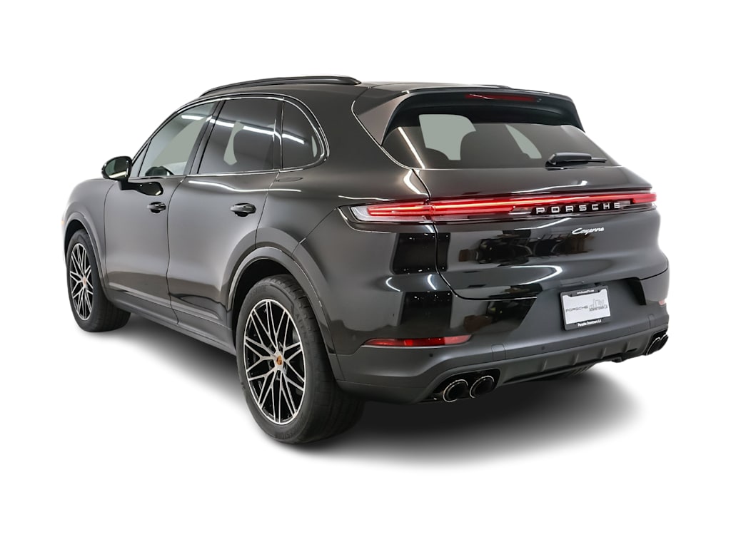 Thumbnail: 2026 Porsche Cayenne - 4