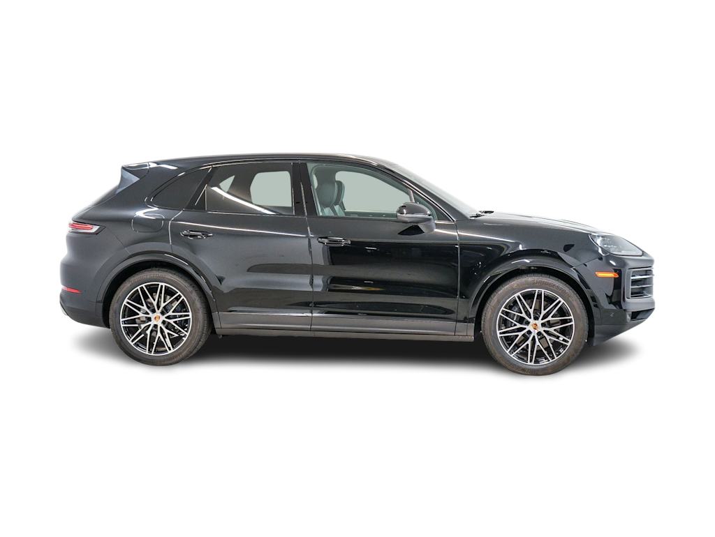 Thumbnail: 2026 Porsche Cayenne - 18