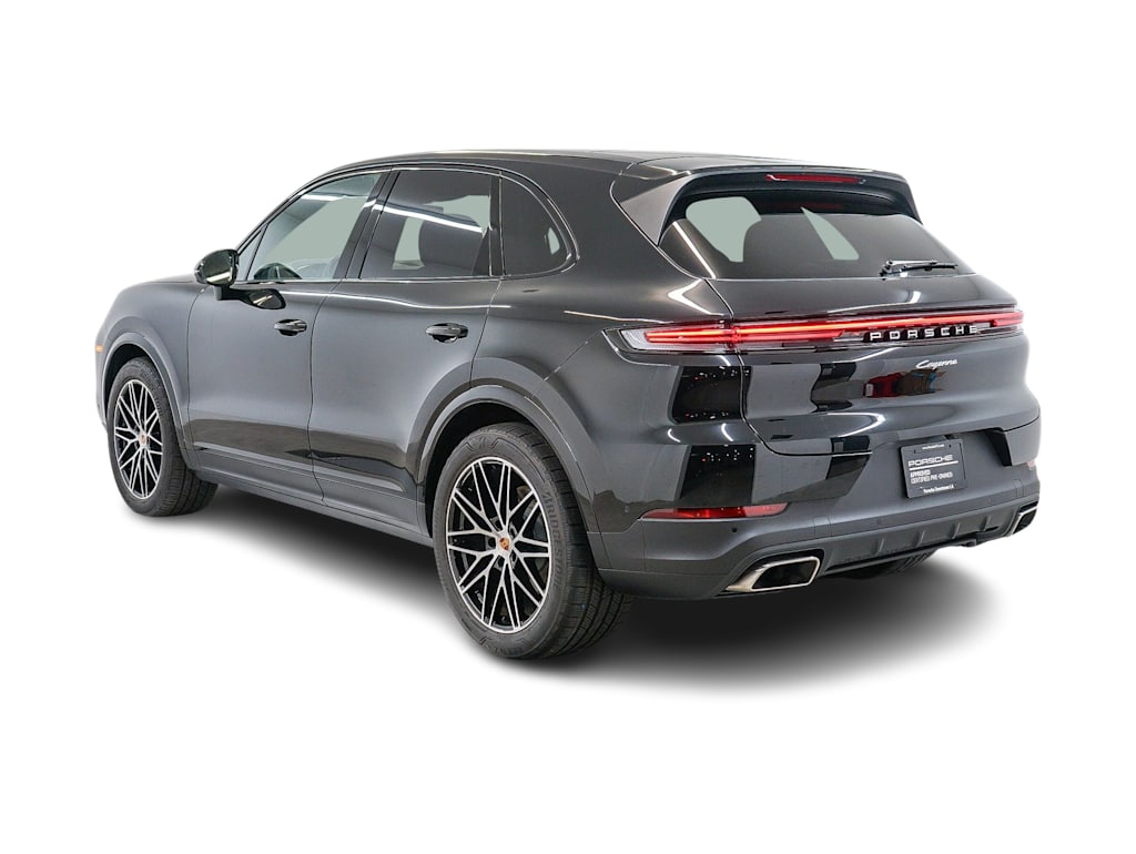 Thumbnail: 2026 Porsche Cayenne - 4
