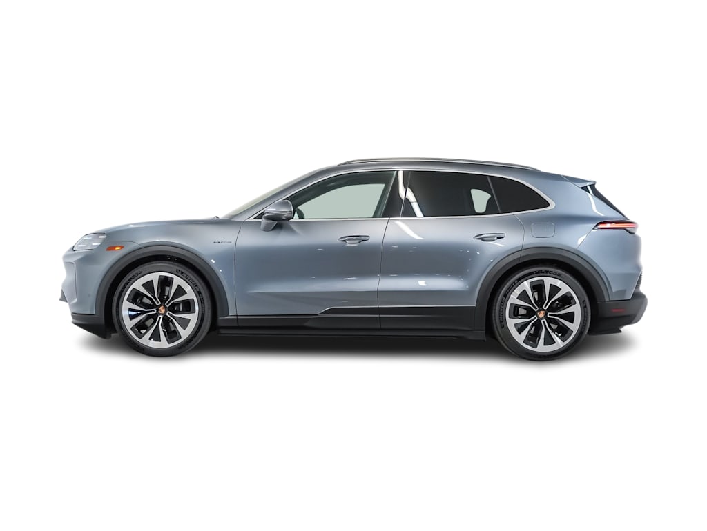 Thumbnail: 2026 Porsche Cayenne - 3