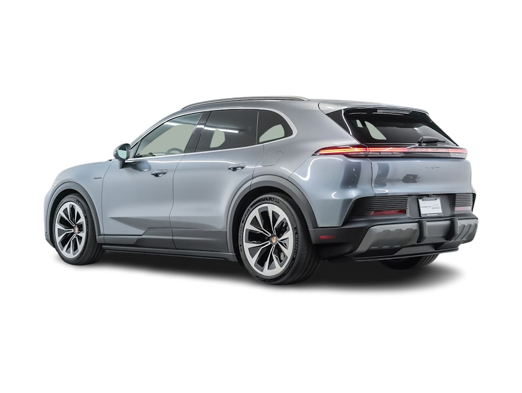 Thumbnail: 2026 Porsche Cayenne - 4