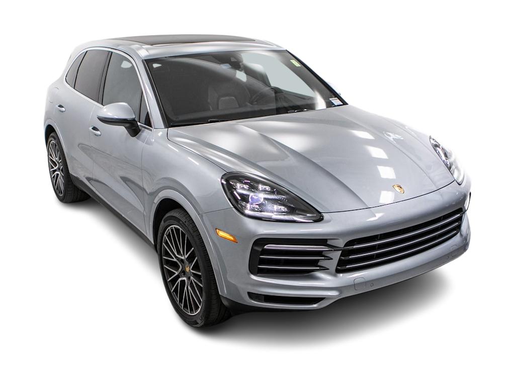 Thumbnail: 2022 Porsche Cayenne - 38