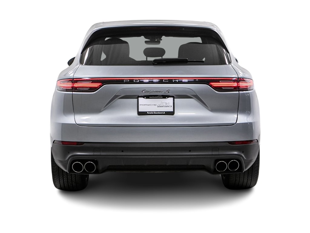 Thumbnail: 2022 Porsche Cayenne - 5