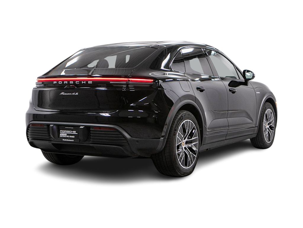 Thumbnail: 2025 Porsche Macan - 17