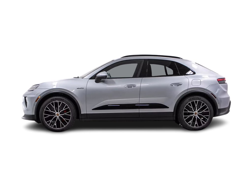 Thumbnail: 2026 Porsche Macan - 5