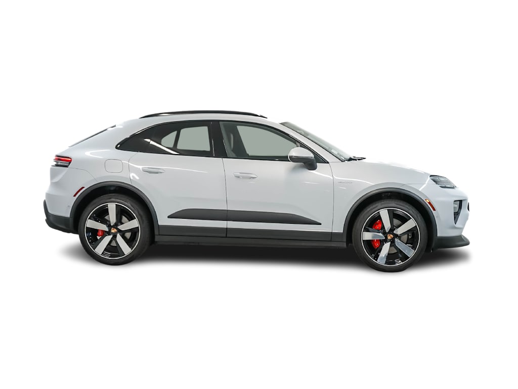 Thumbnail: 2025 Porsche Macan - 19