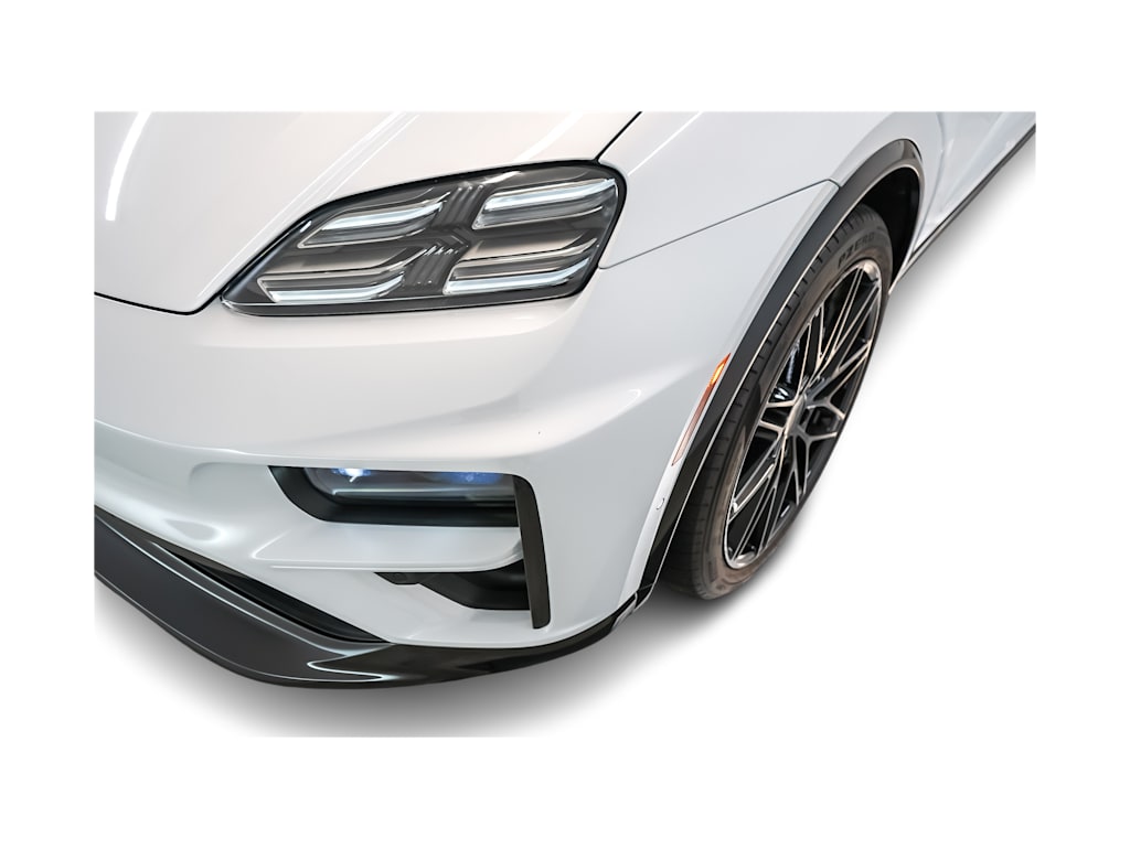 Thumbnail: 2026 Porsche Macan - 24