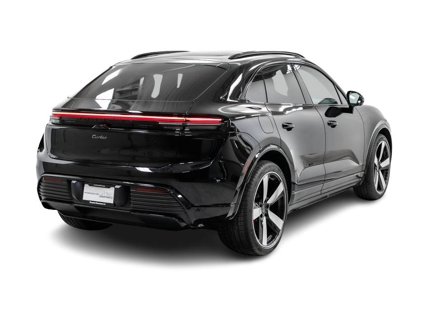 Thumbnail: 2025 Porsche Macan - 17