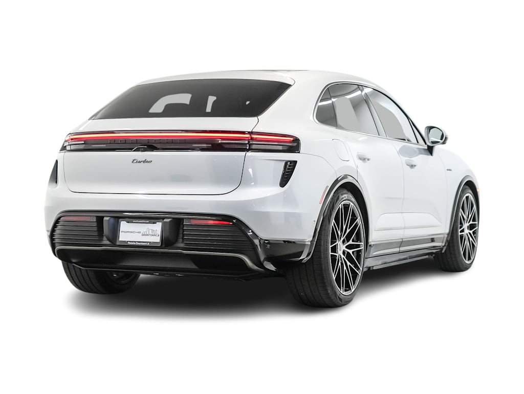Thumbnail: 2026 Porsche Macan - 18
