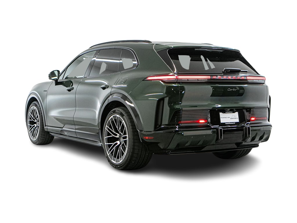 Thumbnail: 2026 Porsche Cayenne - 4