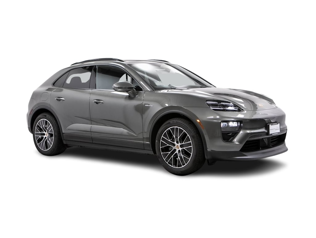 Thumbnail: 2025 Porsche Macan - 18
