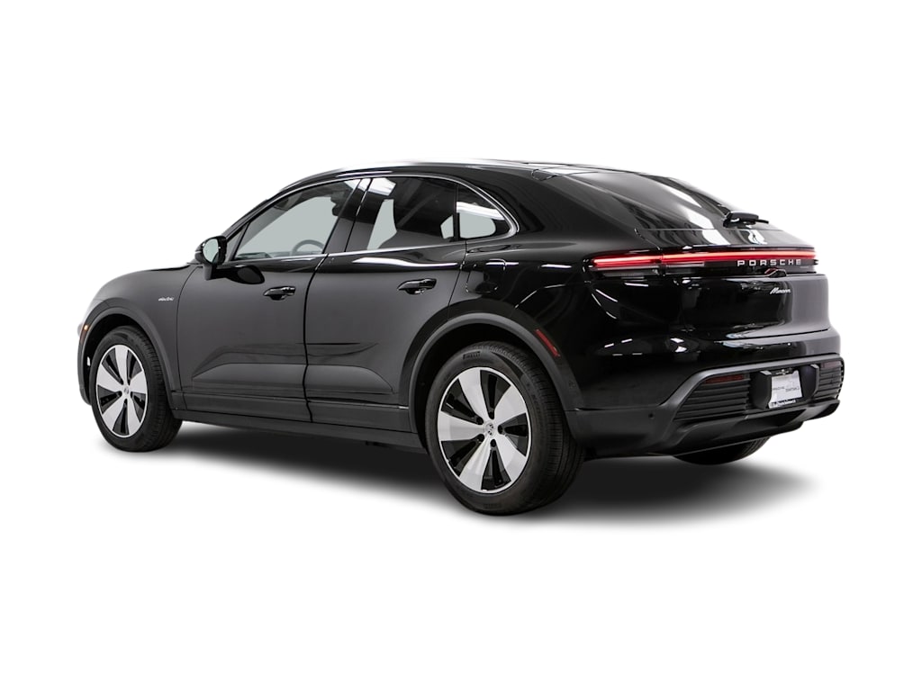 Thumbnail: 2025 Porsche Macan - 4