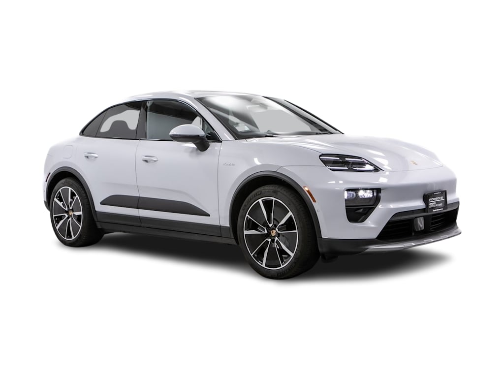 Thumbnail: 2025 Porsche Macan - 18