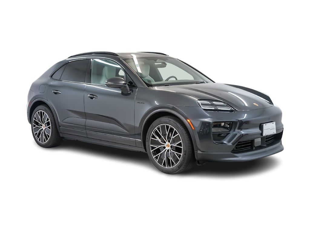 Thumbnail: 2026 Porsche Macan - 18