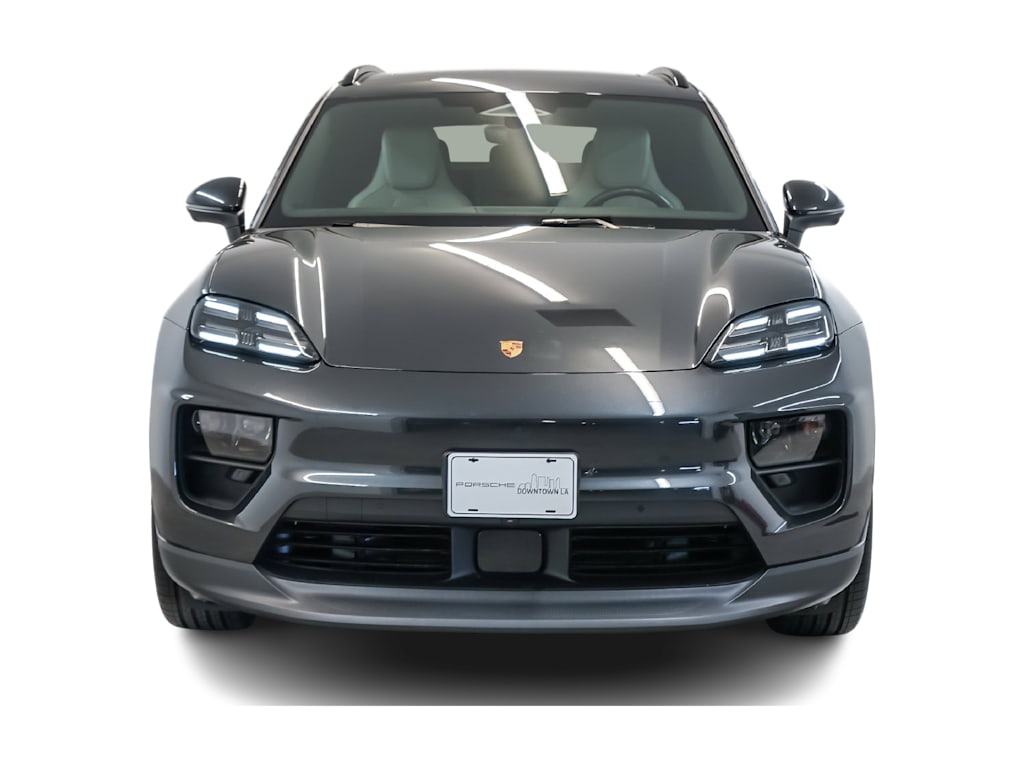 Thumbnail: 2026 Porsche Macan - 5