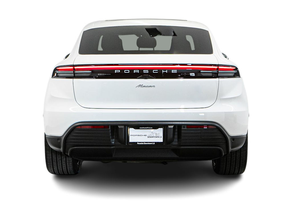 Thumbnail: 2026 Porsche Macan - 5