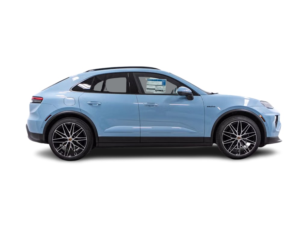 Thumbnail: 2026 Porsche Macan - 18