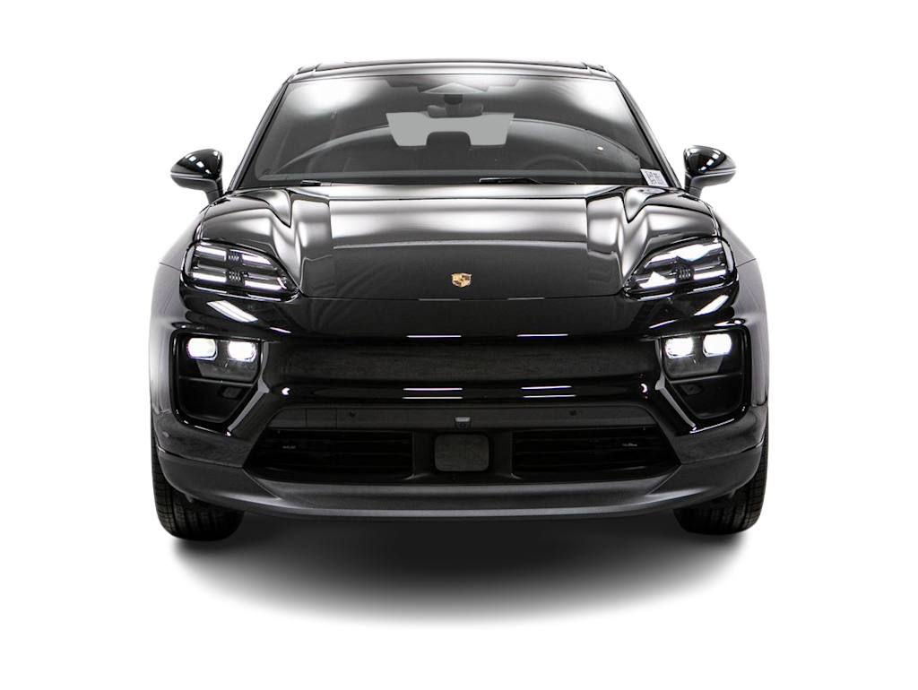 Thumbnail: 2026 Porsche Macan - 21