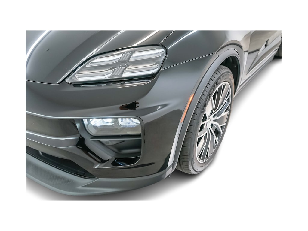 Thumbnail: 2026 Porsche Macan - 24