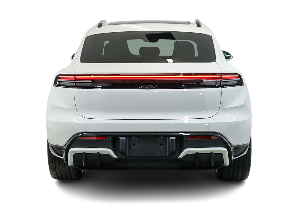 Thumbnail: 2026 Porsche Macan - 19