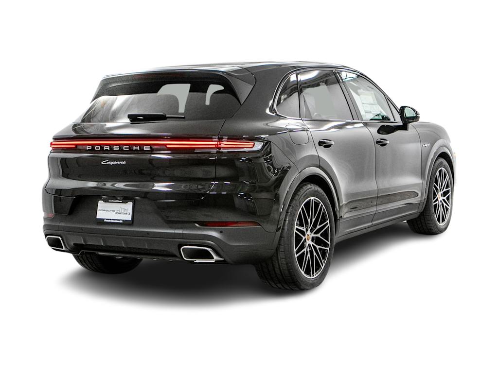 Thumbnail: 2026 Porsche Cayenne - 16