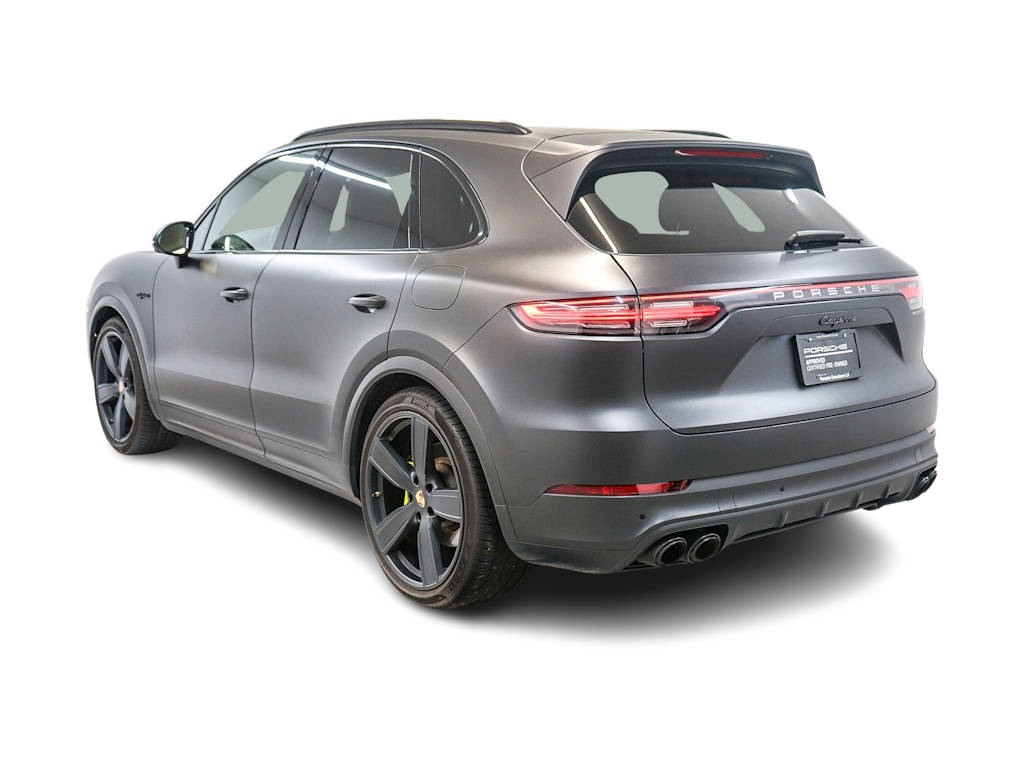 Thumbnail: 2023 Porsche Cayenne - 4