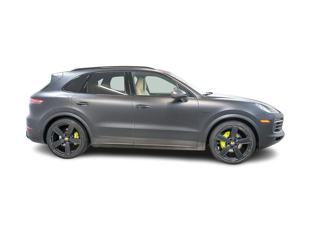 Thumbnail: 2023 Porsche Cayenne - 20