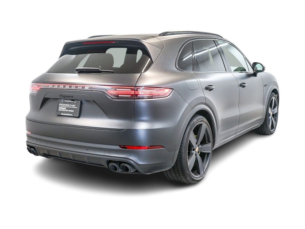 Thumbnail: 2023 Porsche Cayenne - 21
