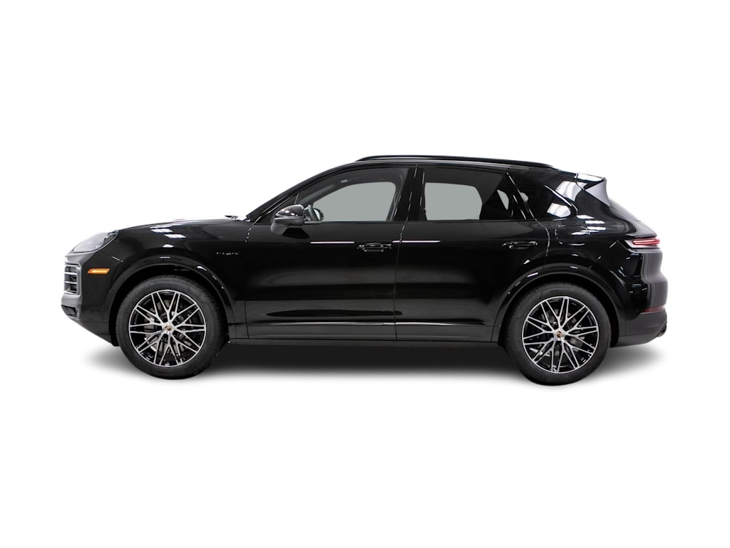 Thumbnail: 2026 Porsche Cayenne - 3