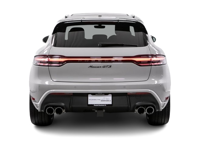 Thumbnail: 2026 Porsche Macan - 5