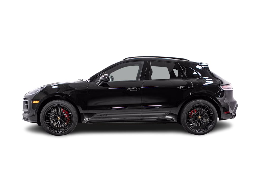 Thumbnail: 2026 Porsche Macan - 3