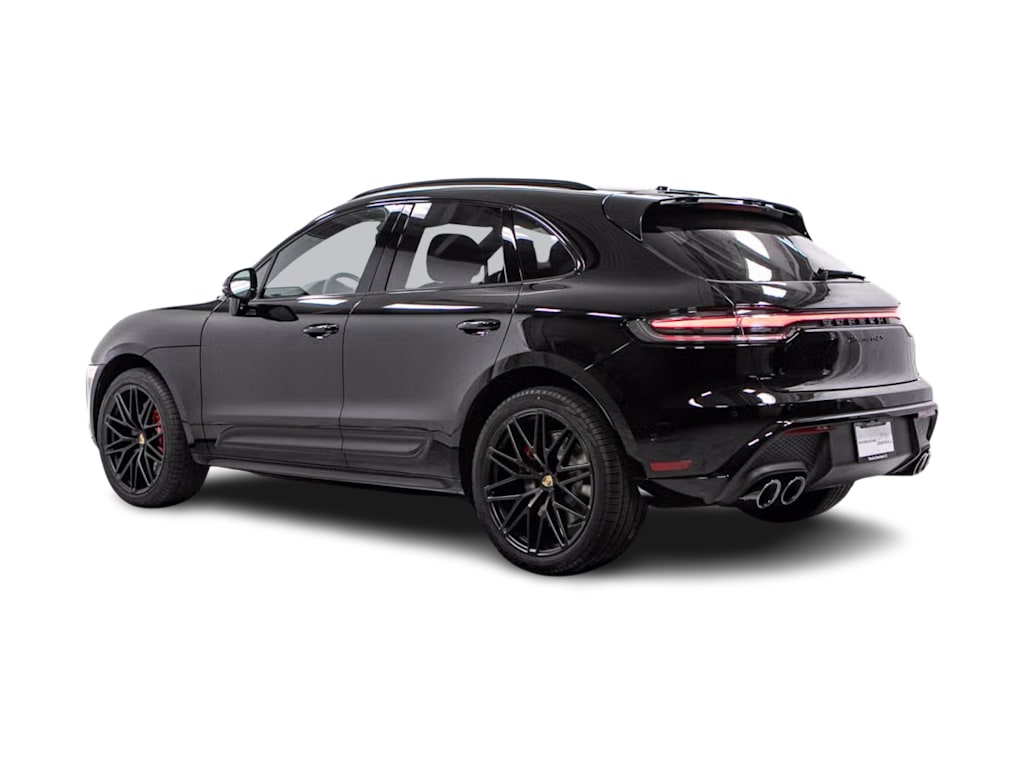 Thumbnail: 2026 Porsche Macan - 5