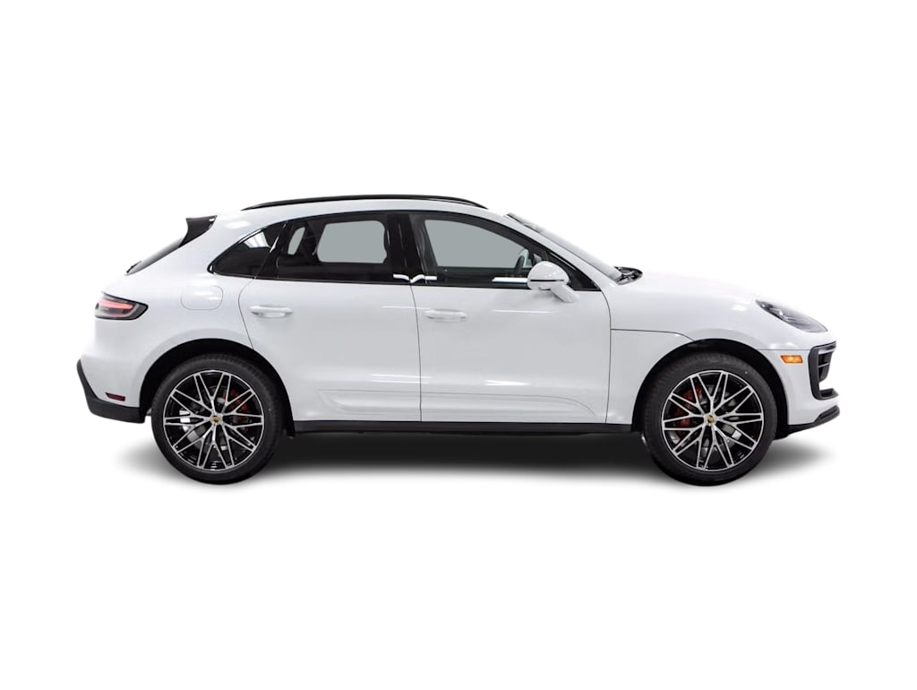 Thumbnail: 2025 Porsche Macan - 16