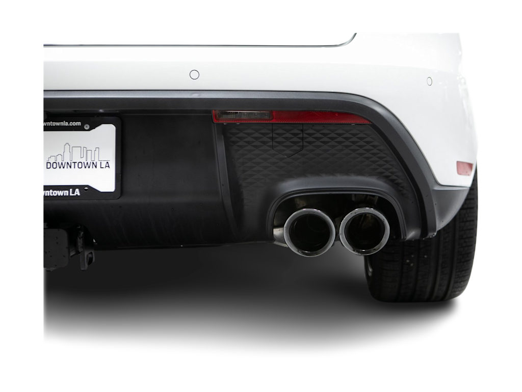 Thumbnail: 2026 Porsche Macan - 37