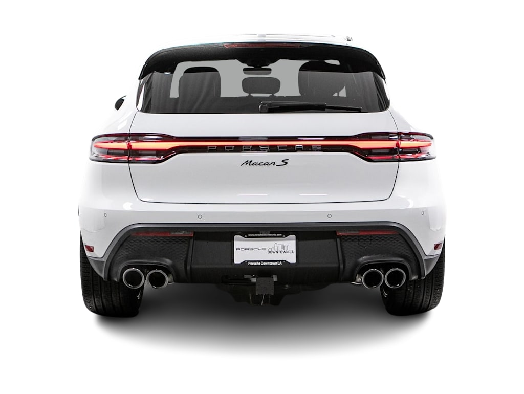 Thumbnail: 2026 Porsche Macan - 5