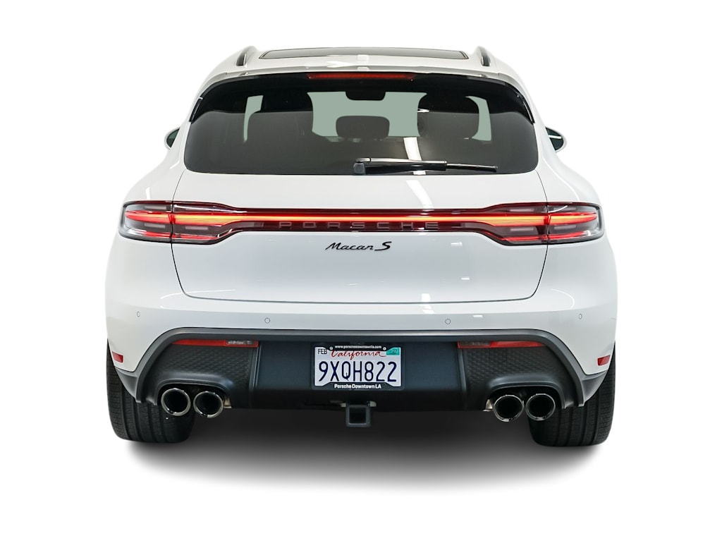 Thumbnail: 2026 Porsche Macan - 5