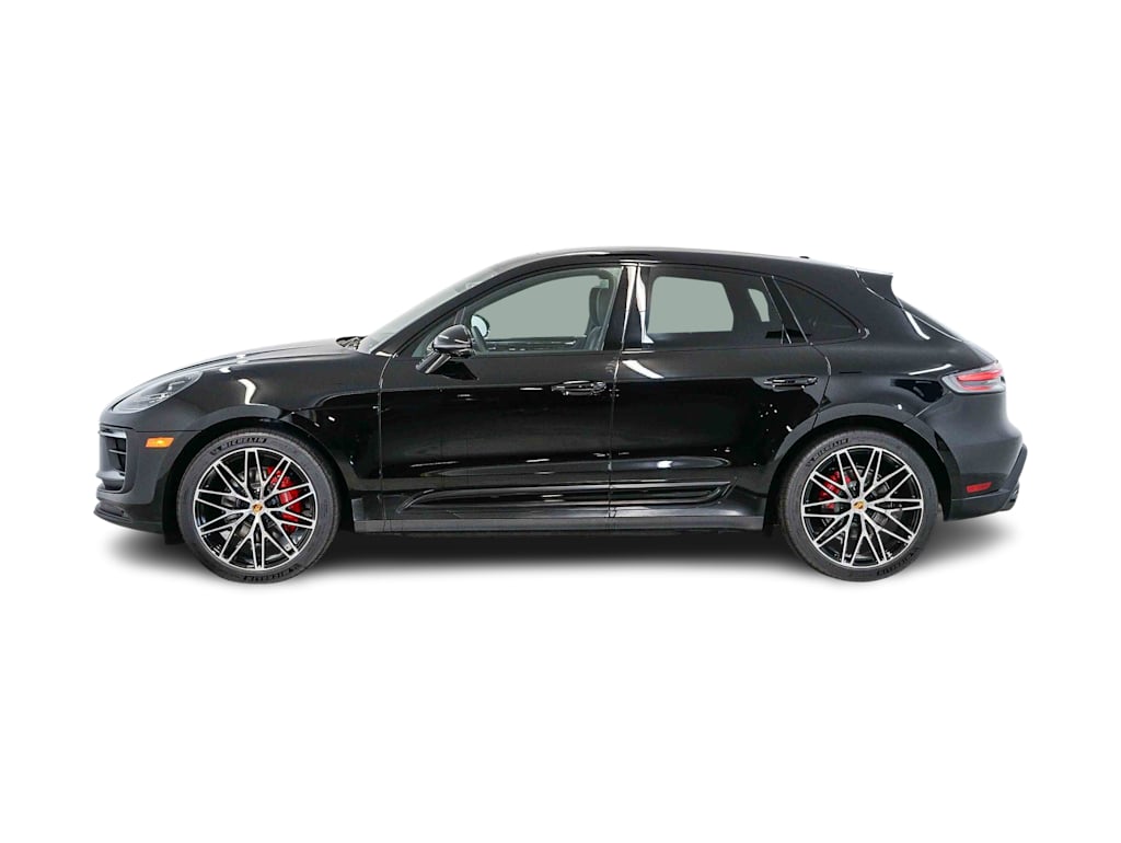 Thumbnail: 2026 Porsche Macan - 3