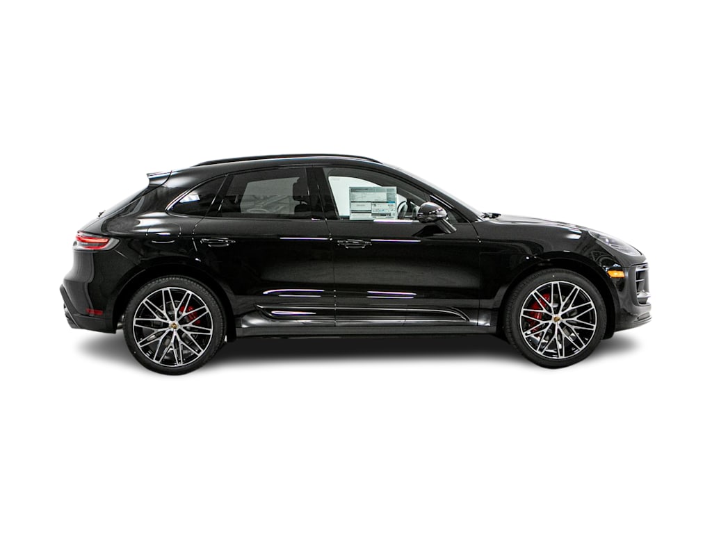 Thumbnail: 2026 Porsche Macan - 17