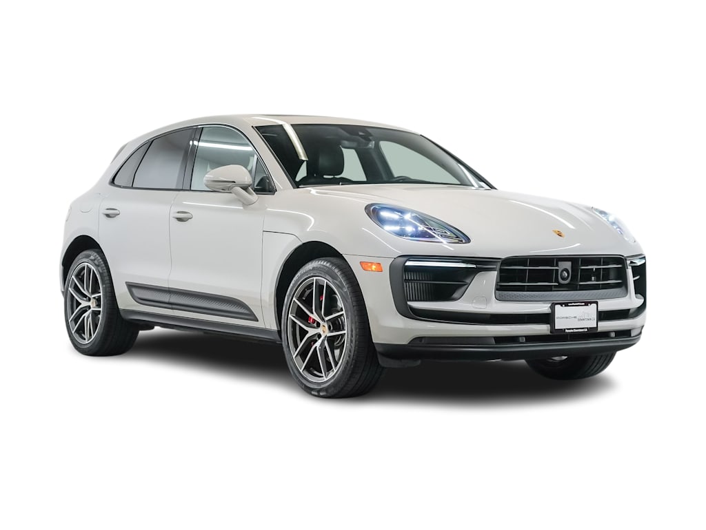 Thumbnail: 2024 Porsche Macan - 20